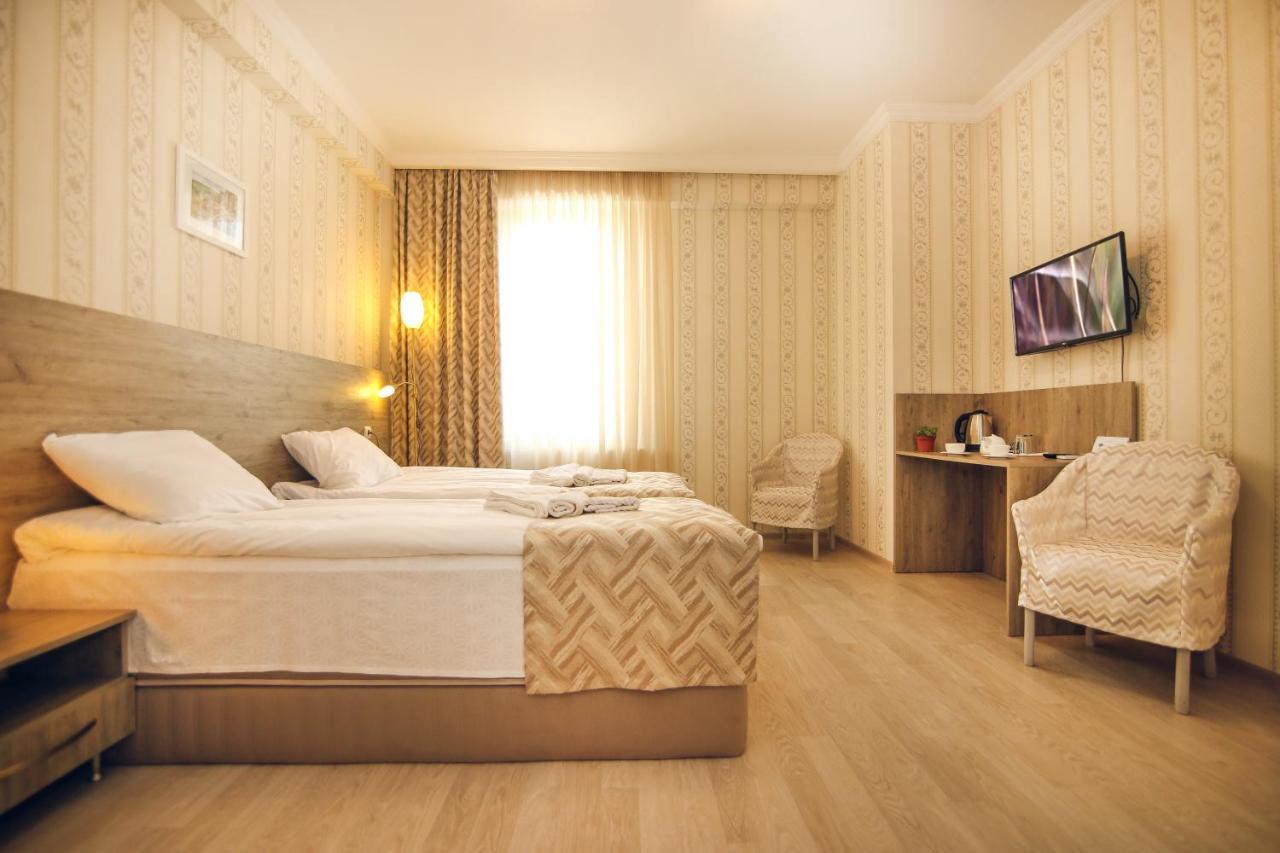 Hotel Kera Tbilisi ภายนอก รูปภาพ
