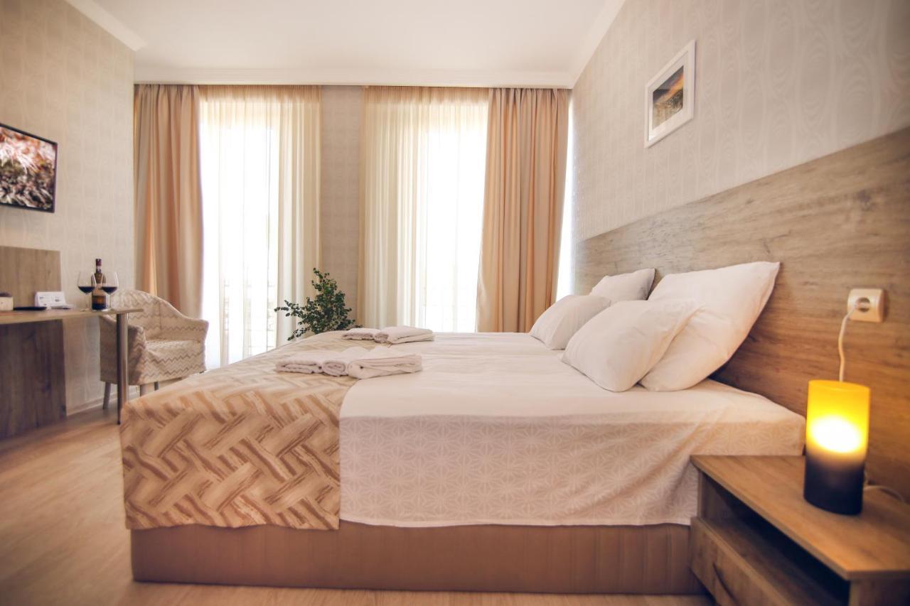 Hotel Kera Tbilisi ภายนอก รูปภาพ