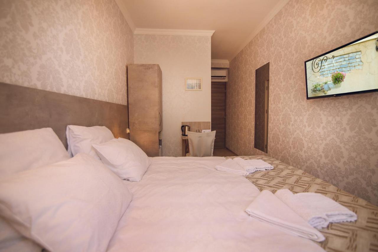 Hotel Kera Tbilisi ภายนอก รูปภาพ
